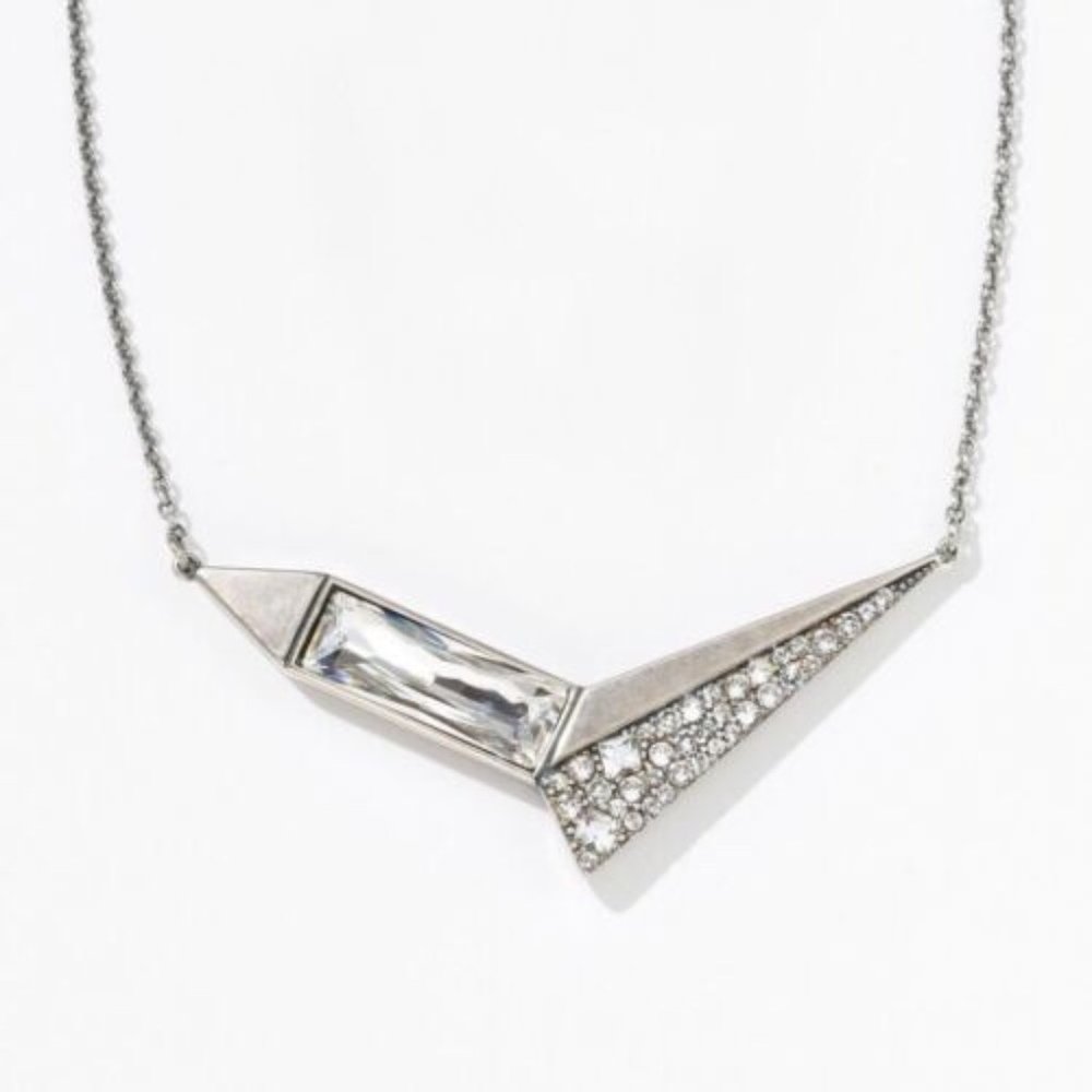 NIB Swarovski Crystal Frosted Edge Necklace